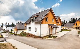 Lakeside Village - Vetrnik